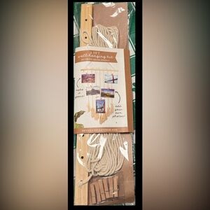 DIY Wall Picture Frame Hanging Kit NWT